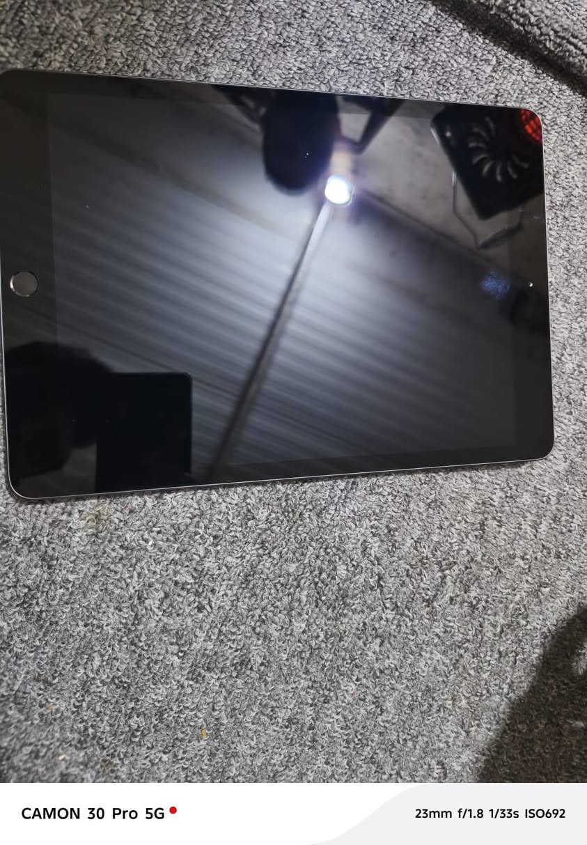 السلام عليكم ايباد 7 نضافه فول شرط شخط ما بي الذاكرة 128 مكاني شط العرب التنومة السعر 250 وبي مجال ***********
