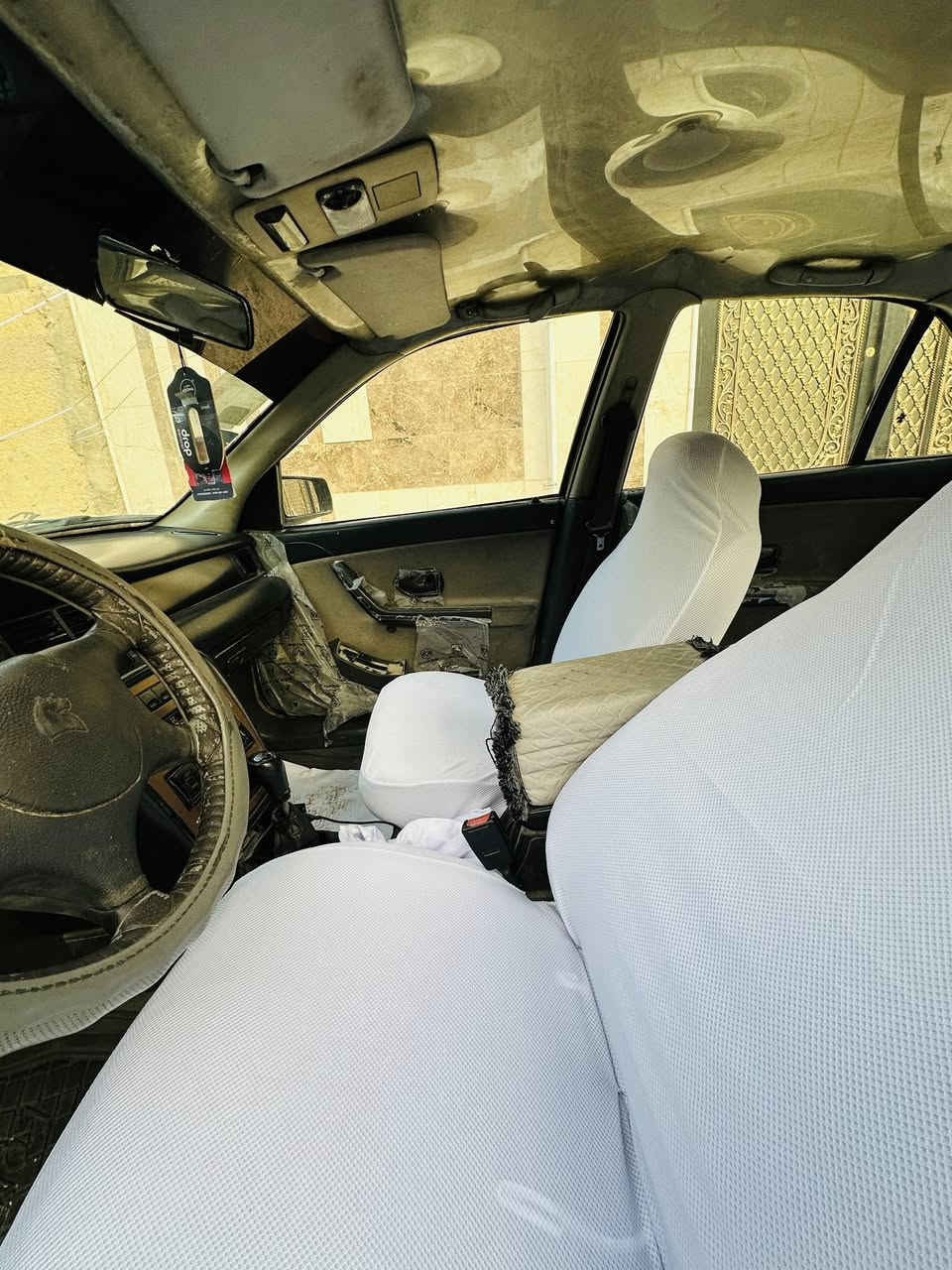 سمند 2010 رقم بغداد انكليزي
كير محرك تبخير تنقيص مكفول 

بيه باب وجاملغ مبدل 
سعره 33
***********
