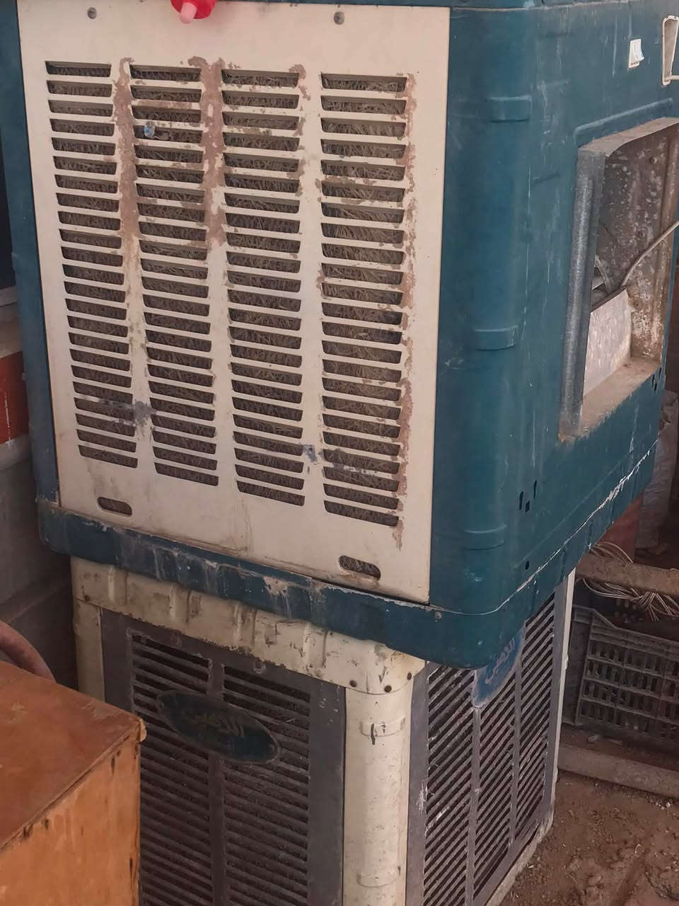 متاح مبردات ثنين شغالات شرط فرن ع غاز عدد 2 شغلات مكينه شعر. بنات هم تشتغل بس متروكه شراي تفضل خاص او تصل ‭ ‭ ***********‬
