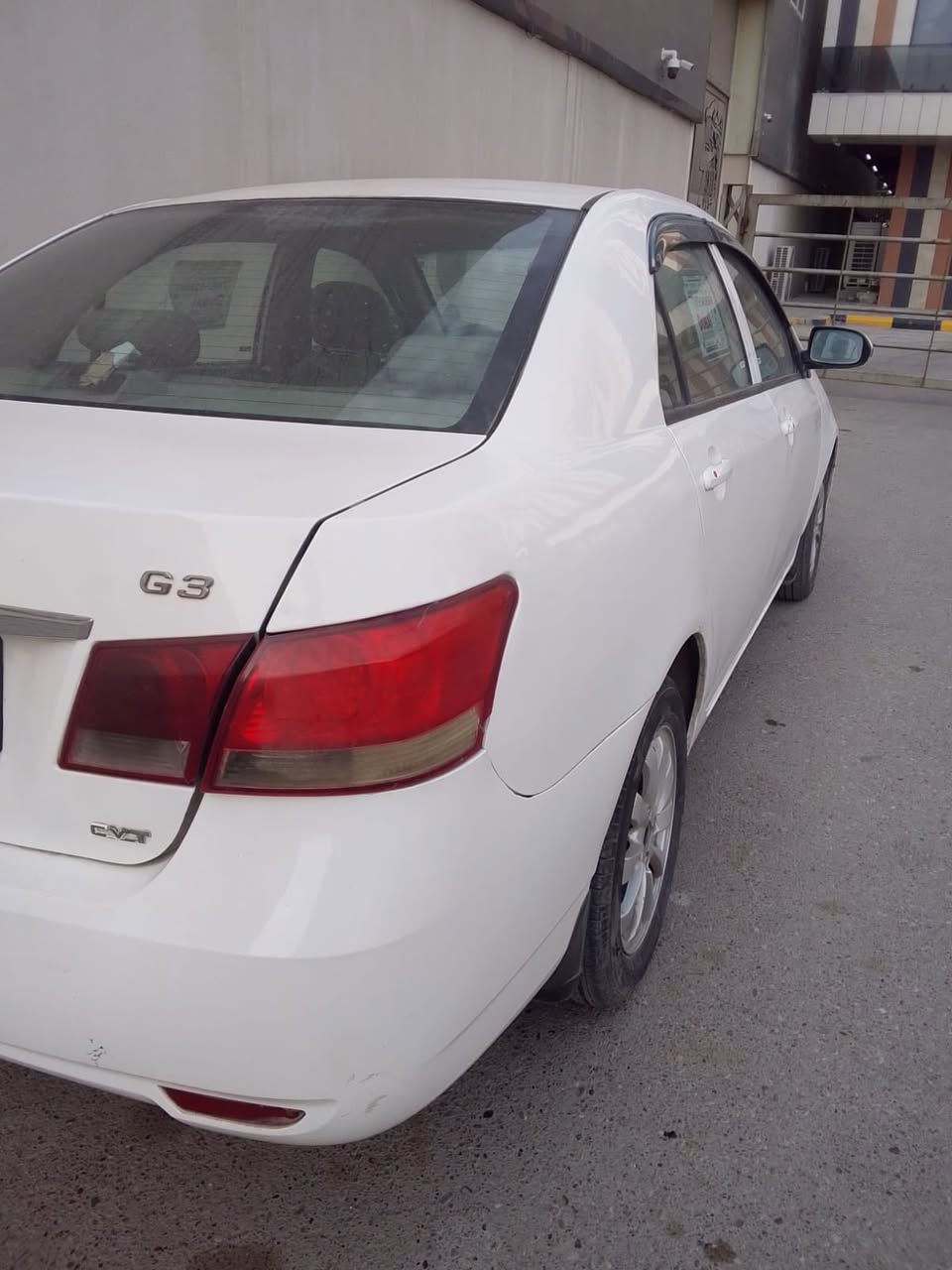 سلام عليكم 
بيوايدي G3 
2013
بصمه
بنروما
تخم تاير جديد
السيارة كفاله عامه اوتماتيك 
محرك بي رنكات 
السيارة احلى من الصور
باسمي رقم دولي تحويل ثاني يوم
مكانها بغداد المدائن 
سعرها 55
رقمي 
***********
