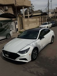 للبيع فقط سوناتا موديل 2023 وارد امريكي لون ابيض محرك 2.5 المرغوب گير ...