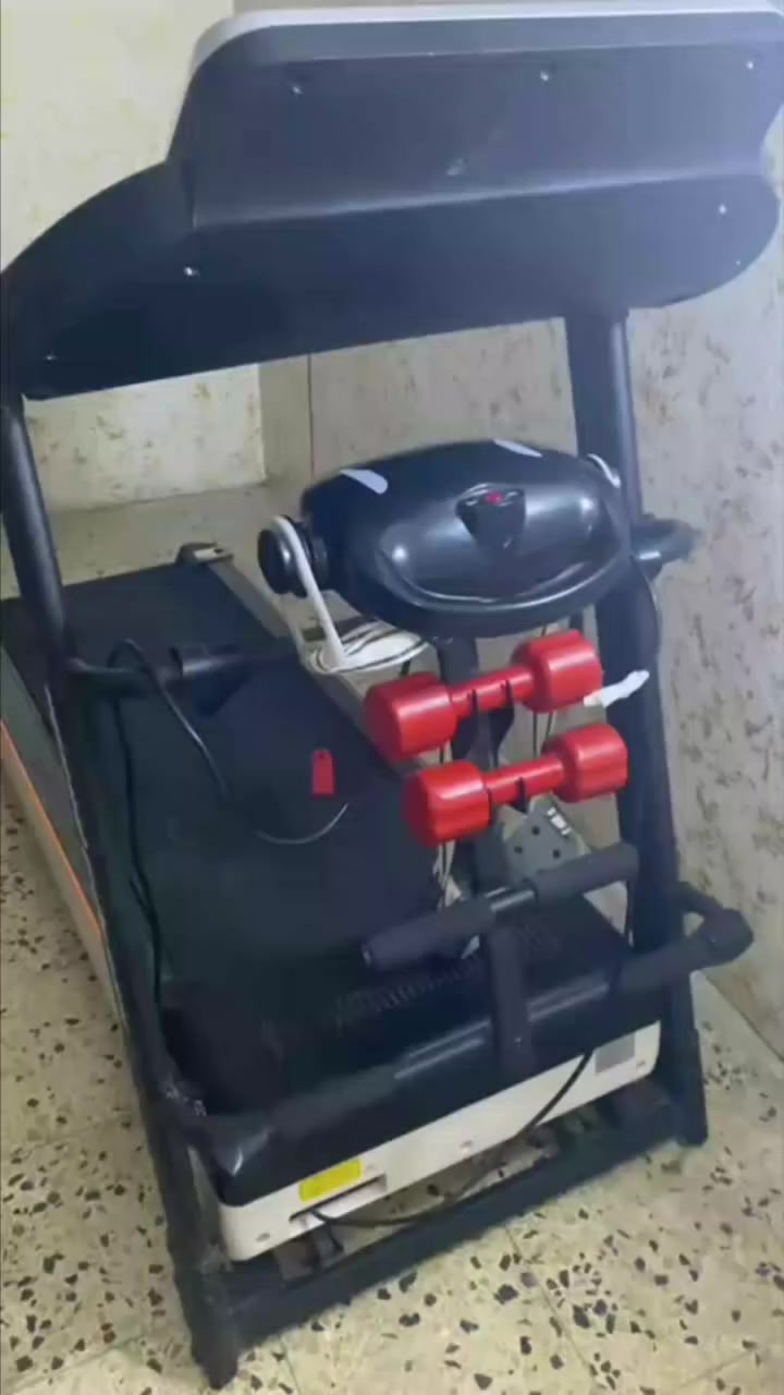 جهاز جري للبيع نضيف استخدام قليل جدااا سعره ٦٥٠للاستفسار ***********
