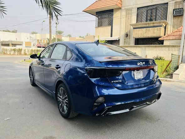 اللهم صلي ع محمد وال محمد 

كيا فورتي جي تي لاين 2024 
صفر كيلو متر 
فول  مواصفات Gt Lian
بدون ايرباك 
فتحة سقف
سايد بريك دكمه 
كشنات جلد مع ختم الشعار Gt line
كشنات الامامية تدفئ تبريد
سستم سماعات harmn kardon 
شاحنة وايرليس 
تبريد بيانو تحكم منفصل جهتين 
رادار امامي توقف ذاتي + تحديد مسار
رادار جانبي 
بصمة تشغيل مع بصمة ابواب  تشغيل عن بعد 
بك لايت لد 
رادارات للتنبية عند الرجوع  + توقف ذاتي
اضواء ترحيب عند الاقتراب
كروز تثبيت السرعة
ستيرن رياضي حرف (D)
 ثلاث وضعيات قيادة (نورمل + سمارت + سبورت)
شاشة كبيرة  8 انج + GPS+ بوصله + كامره خلفية دواره 
محرك 2000 دوش 
ويل كب حجم 17 + كت رياضي بلادي
حادثها بدون ايرباك -
صبغ قبق جنطه وبارد مكانين 
السعر 155$ وبي مجال 
للاتصال او المراسله 
***********
