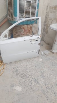 باب سايق مال افيو خليجي بيه بارد مكفوله من معجون رايده ١٢٥ الف ٠٧٨١٣٣٥...