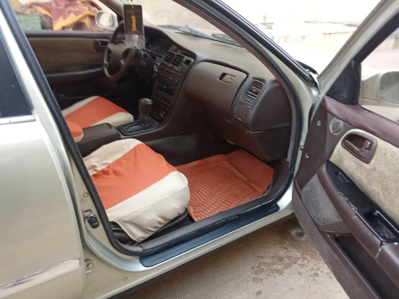 سلام عليكم كرسته نفخ مديل 95مكفول كص ونقل جثه وظربه قويه مكين ونجي كير جديد جاهز تبريد حدادي كهربيت سنتر لوك تخم تاير رقم بصراه السعر 58وبيه مجال المكن البصره ابو الخصيب رقم الهتف ***********
