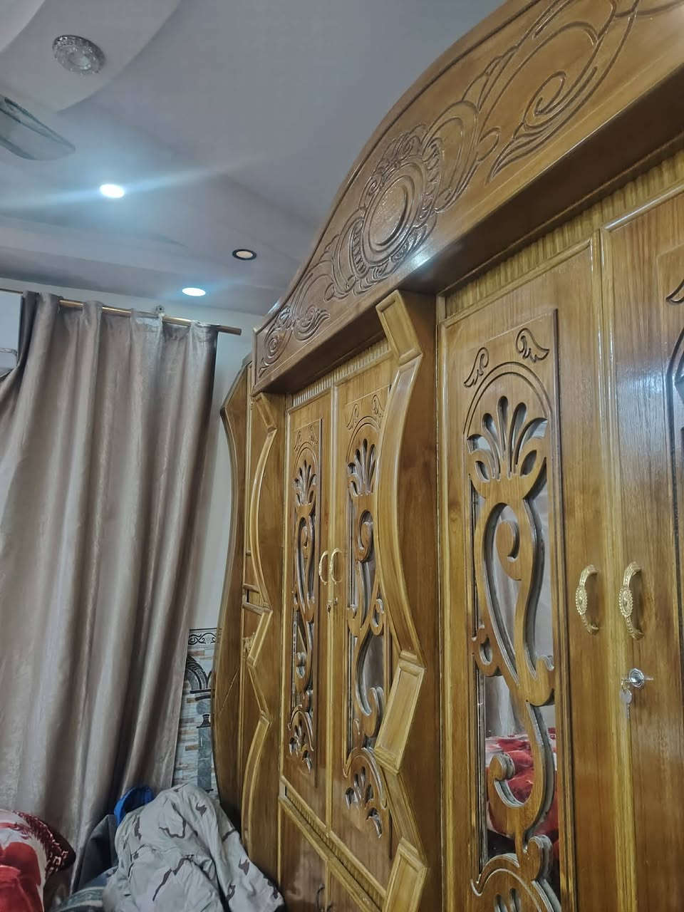 غرفه نجارة عراقي للبيع عنوان كربلاء جديدة فقط الضرر مالتها جامه الكنتور بيها كسر والباقي نظيف وجديد تجي اشوفها بعينك


**إذا كنت صاحب هذا الإعلان وتريد حذفه لأي سبب، رجاءا أرسل رسالة إلى الدعم الفني**