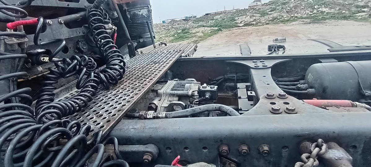 سلام عليكم الكسور البيع 2003 كيره كهرباء حجم 43؟مضبت صهريج  سعر 130) تفصيل (***********) ***********
