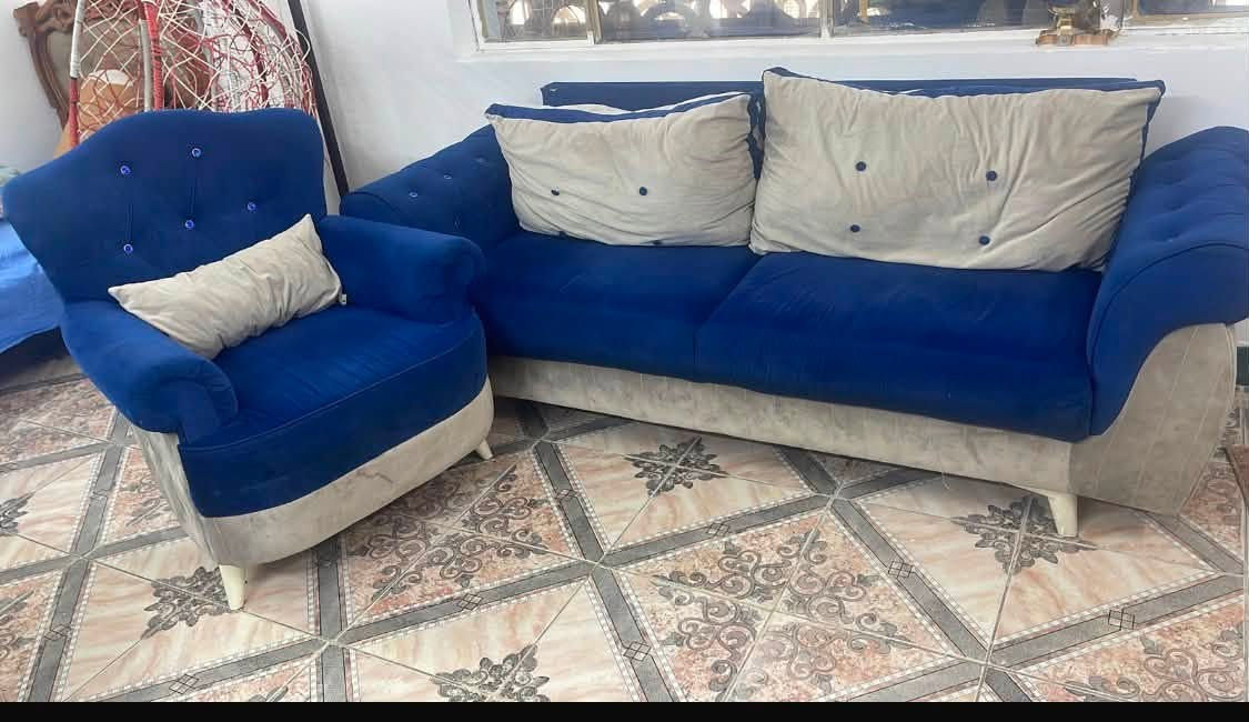 غراض مستعمله ونظيفه جدا واطيك ضمان بيهن التخم أب 600 الف تركي الطباخ 150 الف والغساله 250 الف وبيهن مجال وهذا تلفوني ***********
