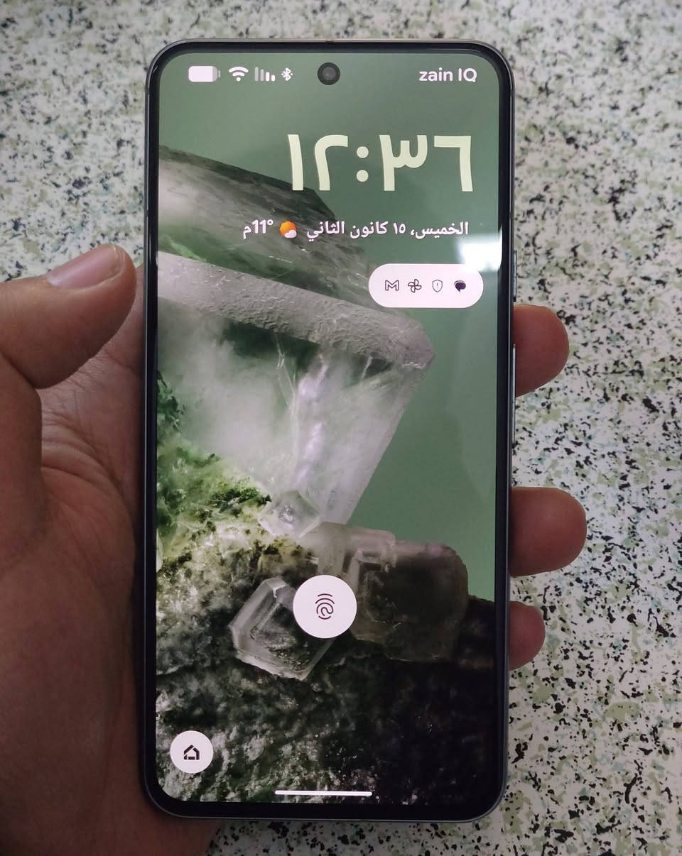 بكسل 8
ذاكرة 128
السعر 350 
مكاني شارع فلسطين 
***********
