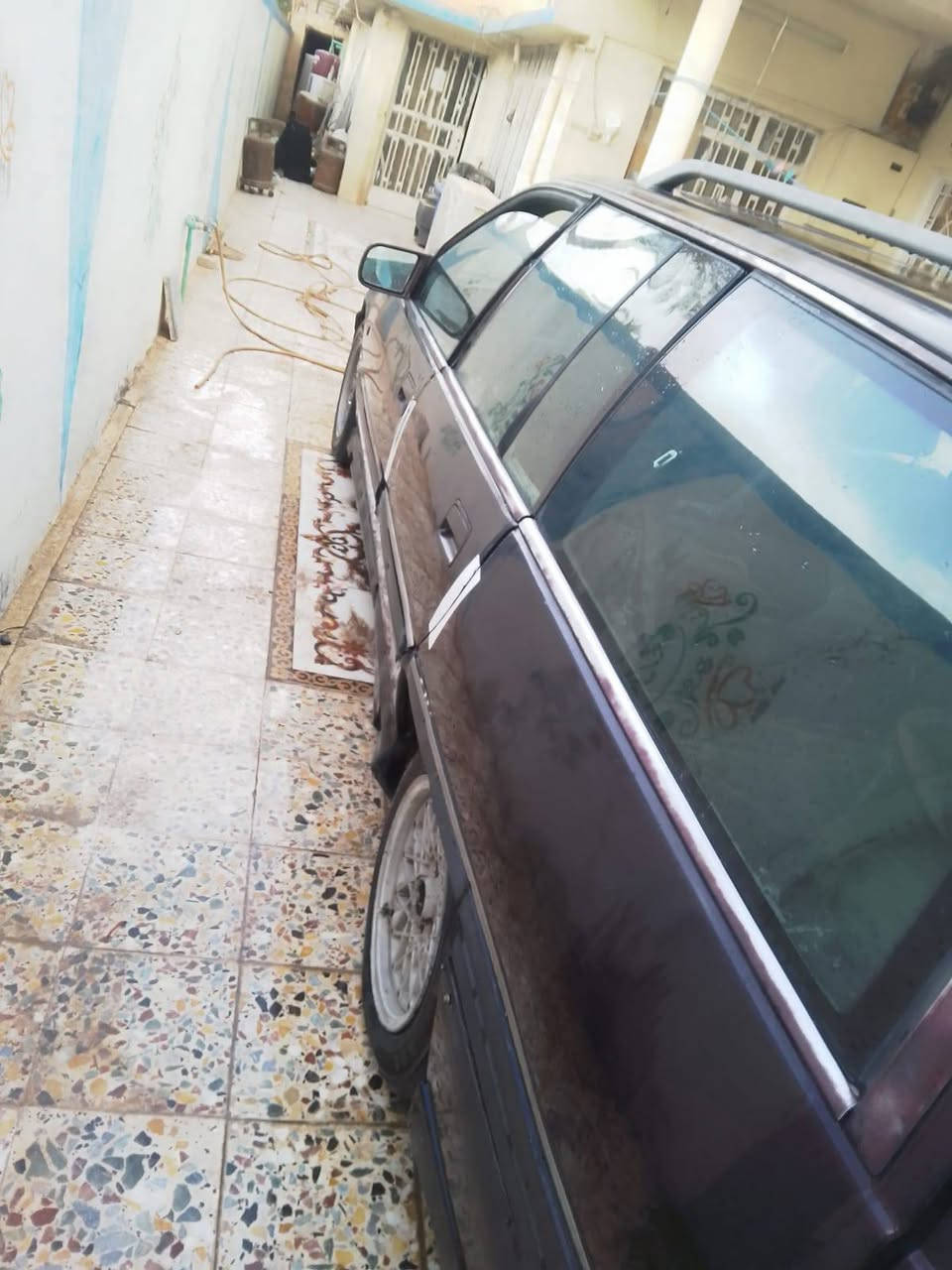 السلام عليكم اوبل اوميكا مديل 92
مكينه وكير وحداديه خير من الله راعيها ماندله رقم مثنى السعر 10 اوراق وبيها مجال بسيط عنواني كربلاء 
***********
