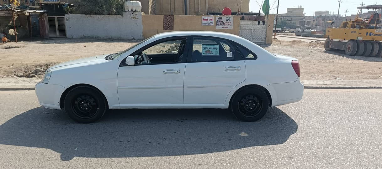 اوبترا خصوصي موديل 2011 سياره حلوة ونضيفه وجاهزه كبل لشارع مكفوله كير ومحرك عندي بيهه سونار وچاملغ وبنيد تعمير سياره ما عوزهه اي شي مشروع وطني شرط المداور ثاني يوم باسمي هيه السياره السعر 80 وبيها مجال للشراي. العماره الماجديه شارع الملعب
*********** اتصال +واتساب 
*********** اتصال
