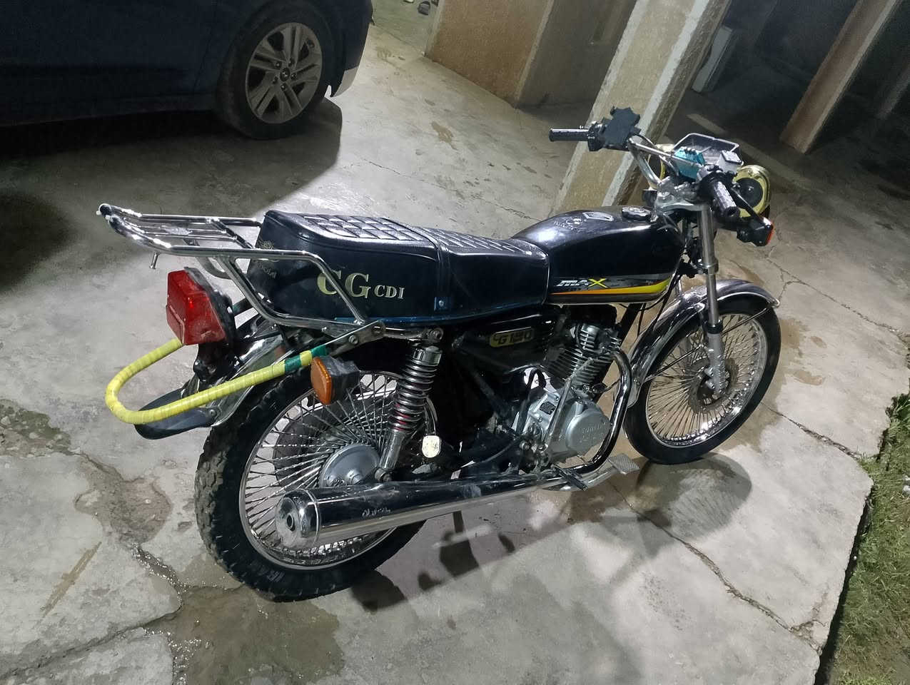 للبيع ماطور  موديل 23 المحرك مفتوح بس ولافات والباقي شرط السعر 375وبي مجال شي قليل للستفسار ***********
