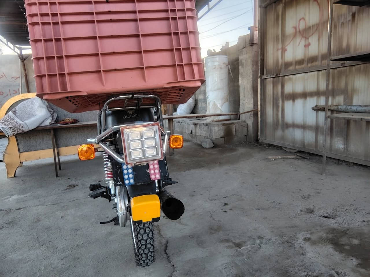 دراجه سسفان موديل 23 محدث 26 فضافه احلا من الصورة بعد تراي للبصرة بيع او نراوس حسب القناعه مكان الدراجه صلاح الدين قضاء العلم


**إذا كنت صاحب هذا الإعلان وتريد حذفه لأي سبب، رجاءا أرسل رسالة إلى الدعم الفني**