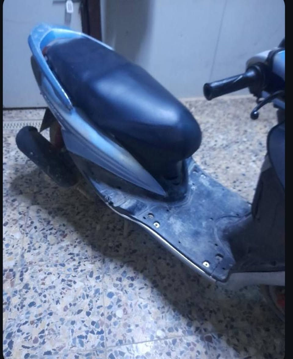 سلام عليكم شباب سكنس نثيه نوزل ١٤٠ نكره سلف ابي وقت الدراجه كامله مكمله كهربائياتهة شغاله كفراتها تعبانه شويه مكاني بغداد الزعفرانية سعر ٥٥٠ وبيهة مجال
رقمي تواصل ***********
