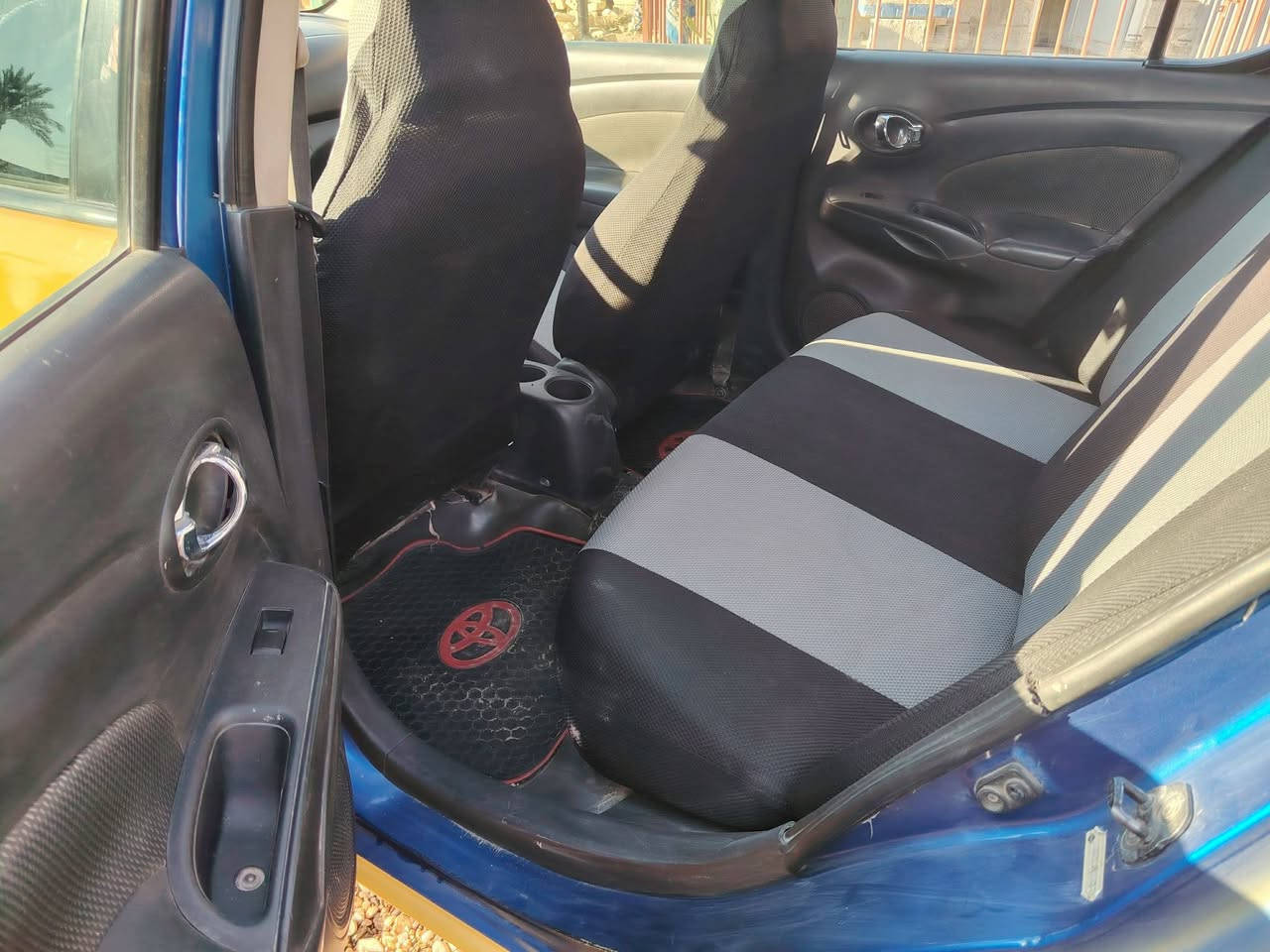 للبيع نيسان فيرسا مديل 13رقم بغداد نكليزي بيهه ضربه جاملغ الخلفي جهت السايق الباقي مكفول مكينه كير حداديه تخم تاير تبريد السعر 75وبيهه مجال *********** المكان الديوانيه
