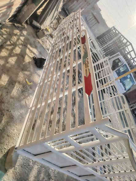 السلام عليكم للبيع محجر كنتر مال جلال استعمال قليل
رايده 850 وبي مجال بسيط مكاني بابل القاسم ع ***********
