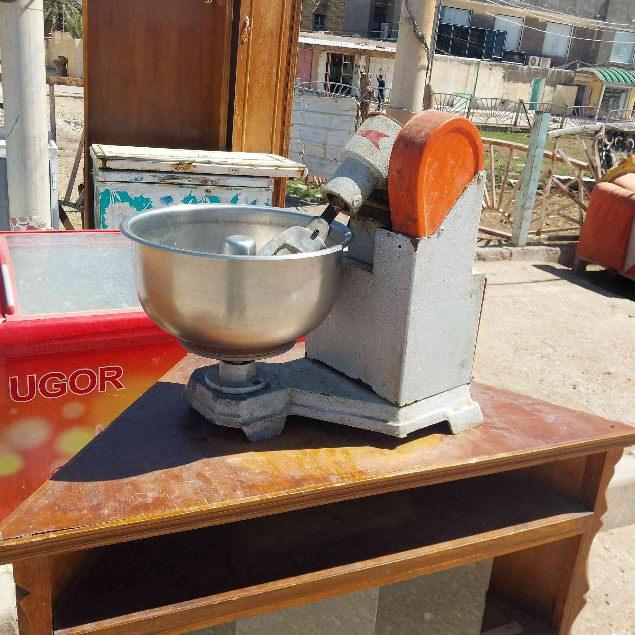 للبيع عجانه جديده شرط لفحص سعر ١٢٥ العنوان ميسان قضاء المجر الكبير ستفسار ***********
