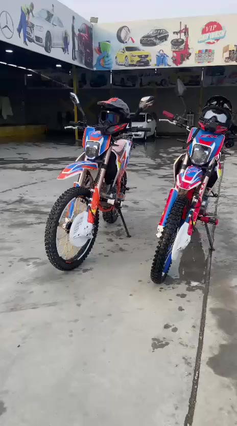 السلام عليكم crx350للبيع عايزو فقط ولفات السعر مليون و200بي مجال اتصال *********** صاحب الماطور محمد أل حميد
