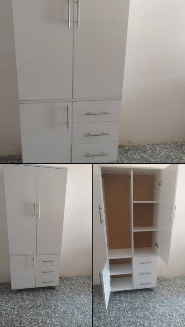 ميز. طعام ٧٥ نهايته
كنتور تركي ١١٠ نهايته
 المكان ابو. غريب موجود توصيل بكروه 
***********
