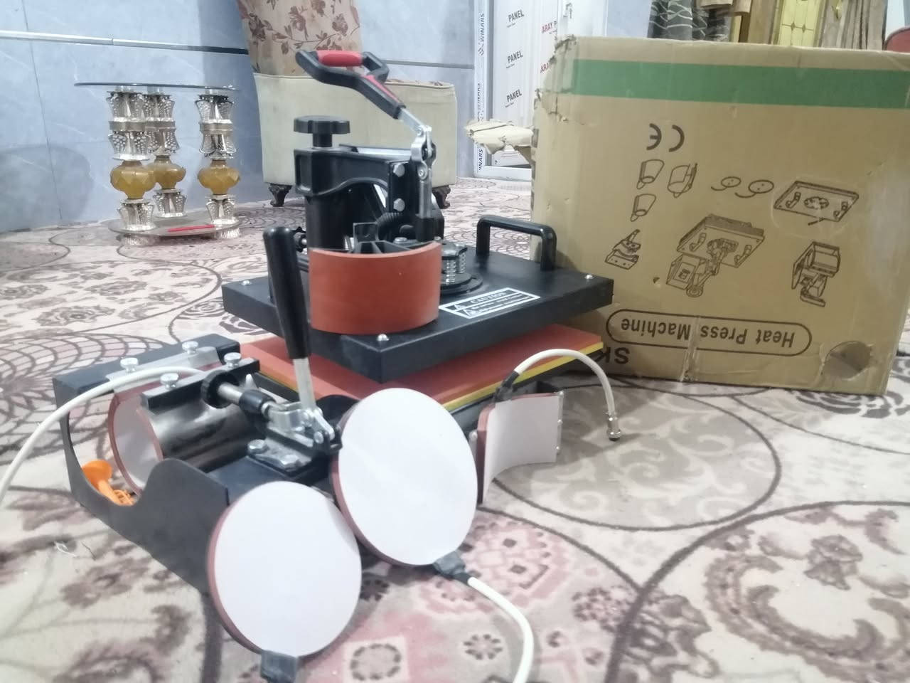 سلام عليكم مكبس حراري جديد بدون ستخدام صار سبوع من أخذته كامل هوه وملحقاته السعر ب ٢٥٠ وبي مجال كلش بسيط مكاني كوفه حي ميسان هاذ رقمي بي واتساب *********** وهااذ رقمي اتصل ودلل *********** او راسني خاص
