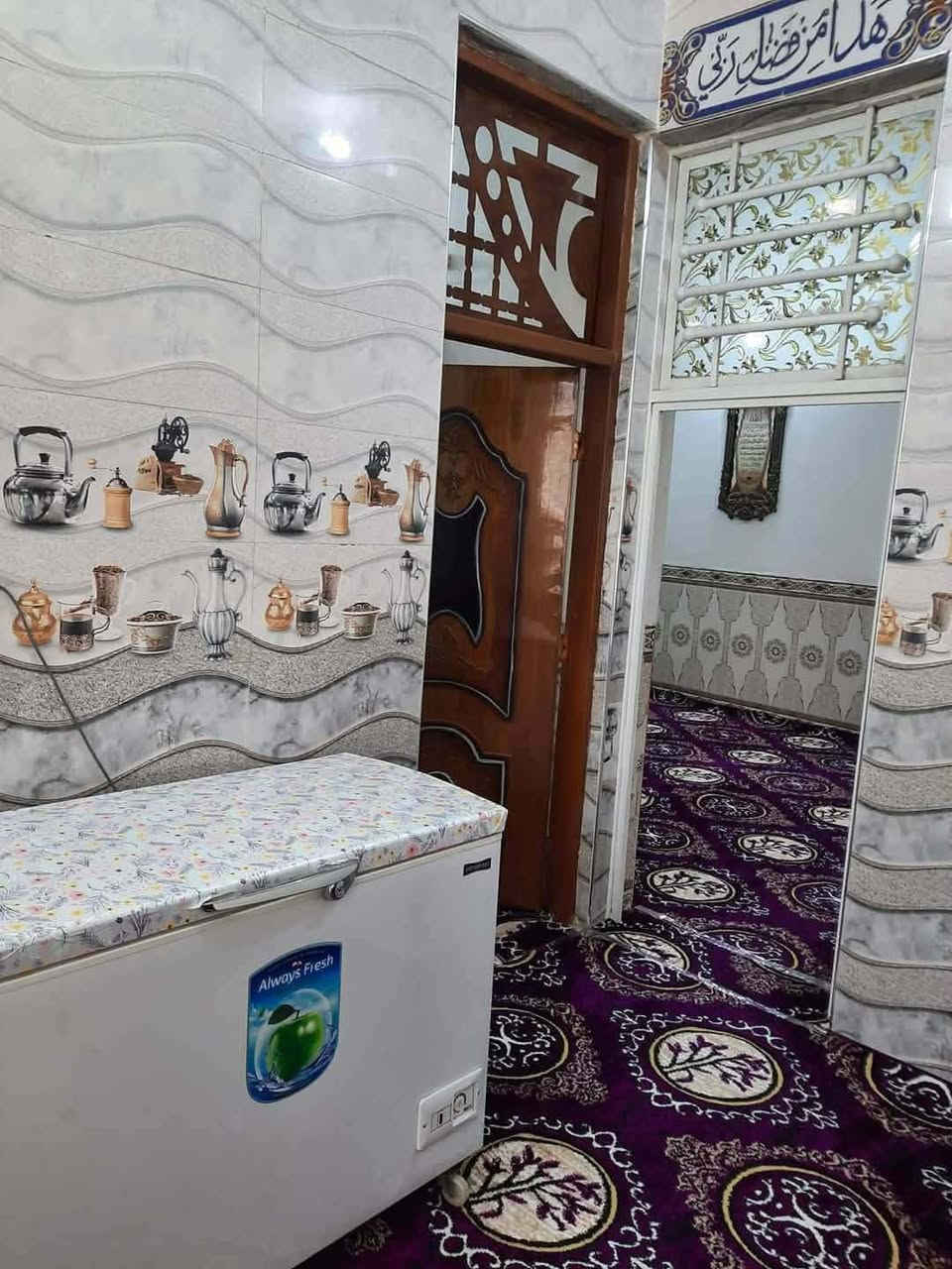 بيت للبيع طابو زراعي سند 25يتكون من غرفتين وكندور وصاله ومطبخ وصحيات مساحته 160م الموقع شارع 80 فرع البانزين خانه رابع فرع للاستفسار الاتصال على الرقم ***********
