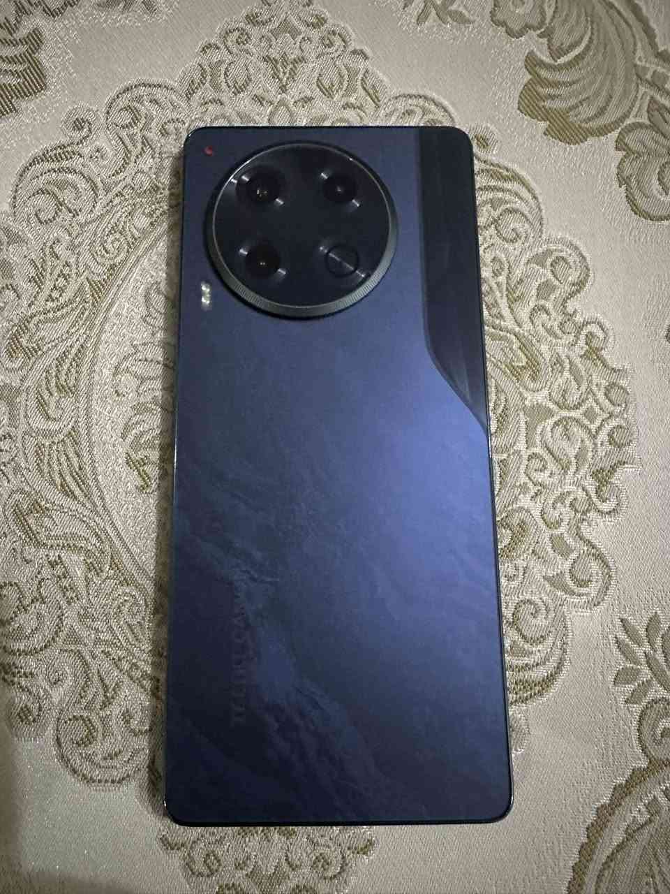 تكنو كامون 30
بطاريه 5000
ذاكره 256
للبيع جهاز مكفول


**إذا كنت صاحب هذا الإعلان وتريد حذفه لأي سبب، رجاءا أرسل رسالة إلى الدعم الفني**