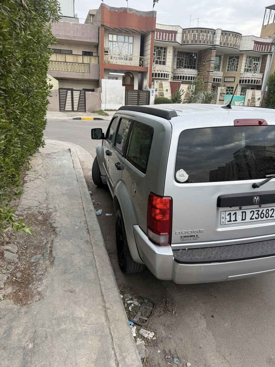 السـلام عليڪم دوج نيترو موديل2011
رقم بغداد الجديد 
بااسمي تحويل مباشر  
سيارة احلى من الصور 
بيها صبغ جاملغ وبنيد 
السعر93 
مكانها شارع فلسطين
 ***********
