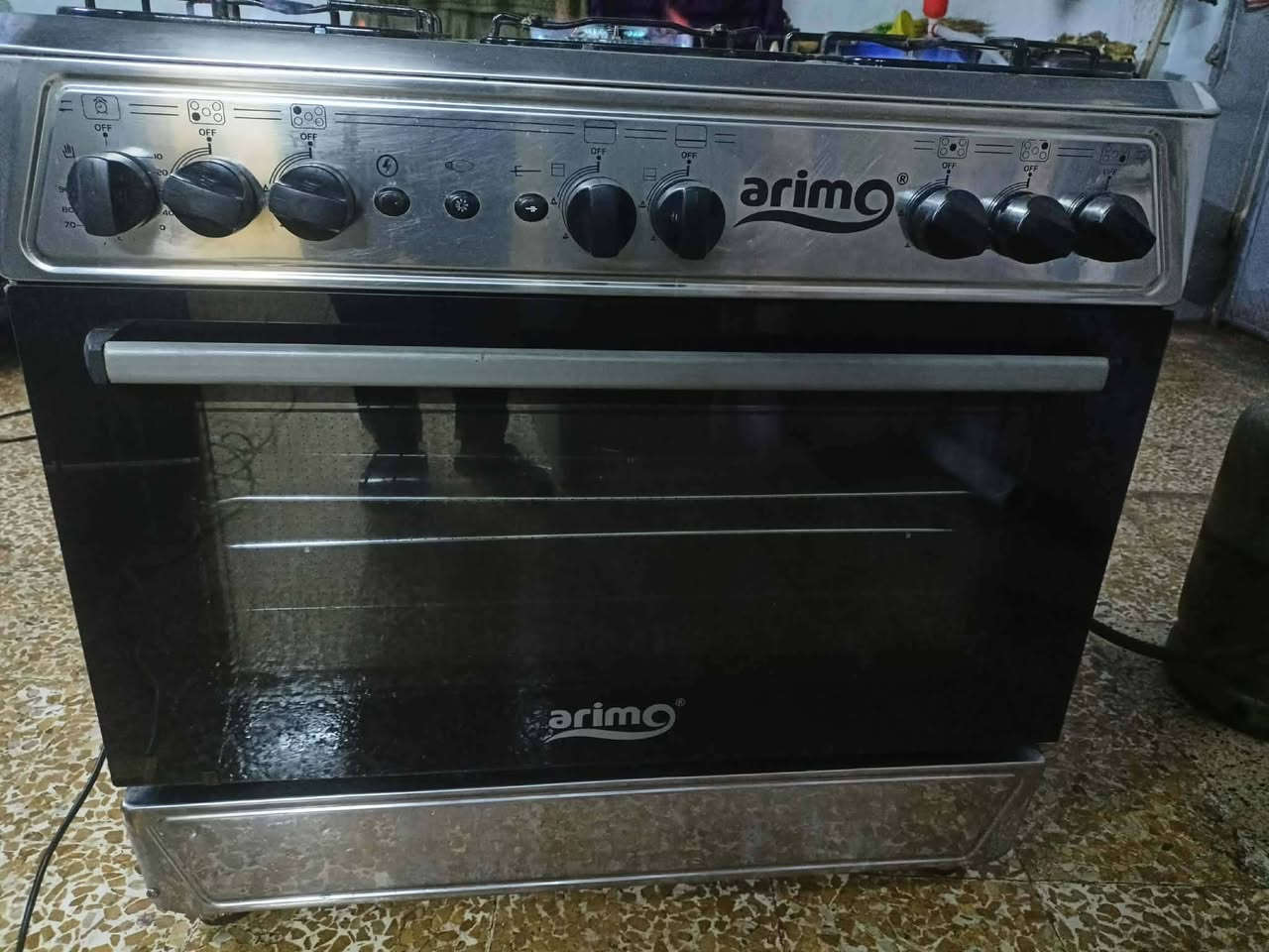 طباخ تركي نضام ممات فرن خطين أخو الجديد شغال كامل مقادح وكلوب ب 115 بيه مجال بسيط
عنوان موصل
حي القدس
التواصل على الخاص


**إذا كنت صاحب هذا الإعلان وتريد حذفه لأي سبب، رجاءا أرسل رسالة إلى الدعم الفني**