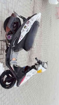 ماكس عدله بلادي الدراجه شوفت عينك ملاح واناعمه اي صوت ب المكينه ماتسمع...