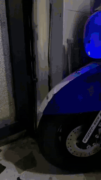 ماكس بوليس • محرك ممفتوح • موديل 21