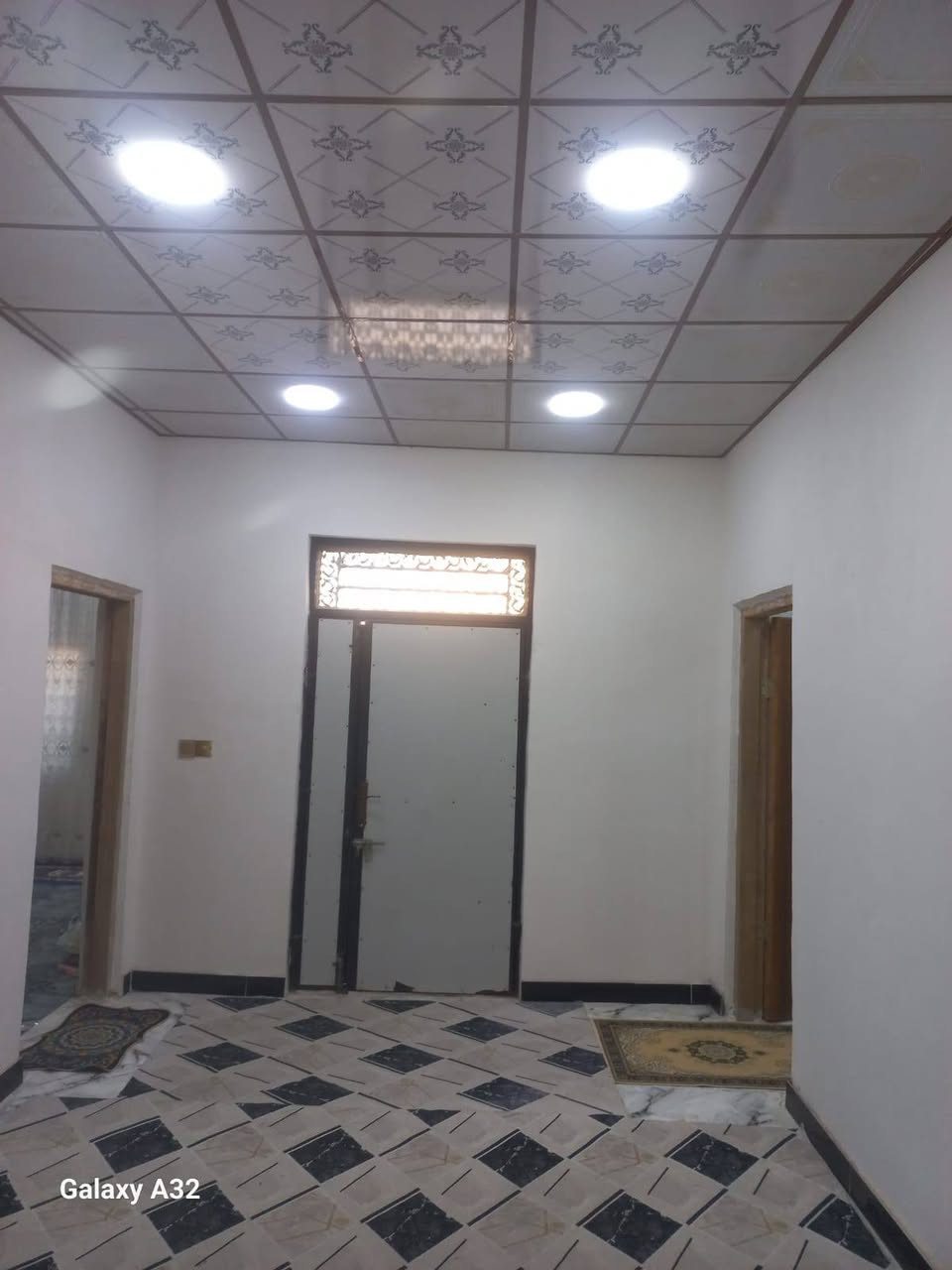 بيت للبيع وقف سني اصولي المساحه 150 متر
ثلاث غرف نوم وديوانيه وصاله ومطبخ مع كراج كبير العنوان ابي الخصيب الفيه شارع جوز وموز السعر 60 للاستفسار *********** البصرة, العراق
