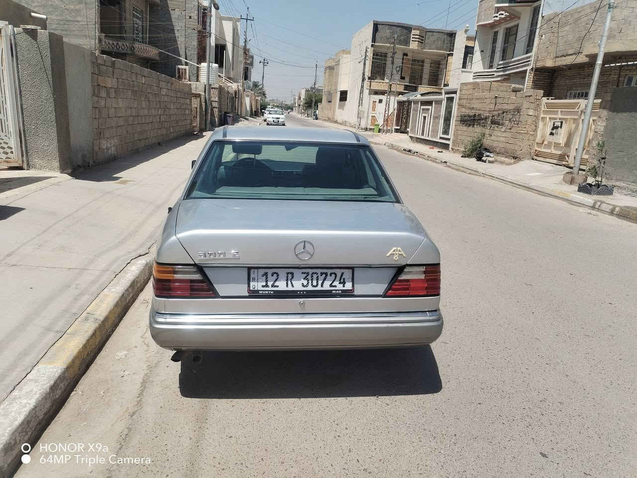 السلام عليكم مارسيدس دب ٩١ محرك بطة ٢٥٠٠ رقم نينوئ سنوية بأسمي قفل ٦٥ رقم الهاتف ***********
***********
