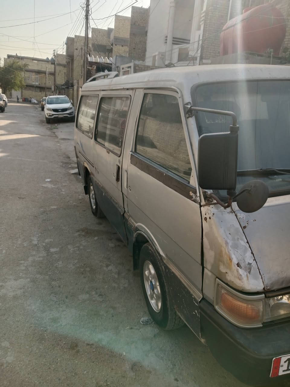 السلام عليكم من رخصت الادمن المحترم كيا بستا اللبيع موديل 95رقم انكليزي اجره مكينه وكير واكسن حلوات دوشمه عامه زوج تايرات جدد باتري جديد شواصيها نضيفات الاماميه لافطر ولاخياس صدرهه نص ونص بس وركه طاكه الوره مصفره من كلشي مستعجل عله بيعتها ب28وبيهه مجال حك الجيه مكاني بغداد البلديات وهاذه رقمي ***********
