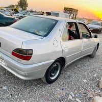 بيجو فرنسي • ٢٠٠١ • أوراق مرور