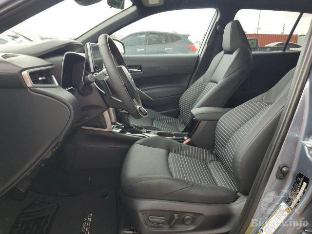 كورلا كروز فئة XSE أمريكي موديل 2024 ماشيه 12700 كيلو  متر  قابل للزياده فوول مواصفات صوره الحادث مرفقه مع المنشور حادث سيارة قبق جنطه فقط رقم بغداد باسمي حساس امامي وخلفي ونقطه عمياء وتحديد مسار ورادار وتوقف ذاتي وجلد وتشغيل عن بعد وجنطة كهرباء شفط وكشافات لد واللايتات لد وتدفئة كشنات اعلى مواصفات بفئة XSE الأمريكية ولون مميز وفتحه سقف وسونار  موجود وكل مواصفاتها اصليه للاستفسار الاتصال على الرقم *********** ومتوفر الواتس أب والسعر 205 وبيها مجال
