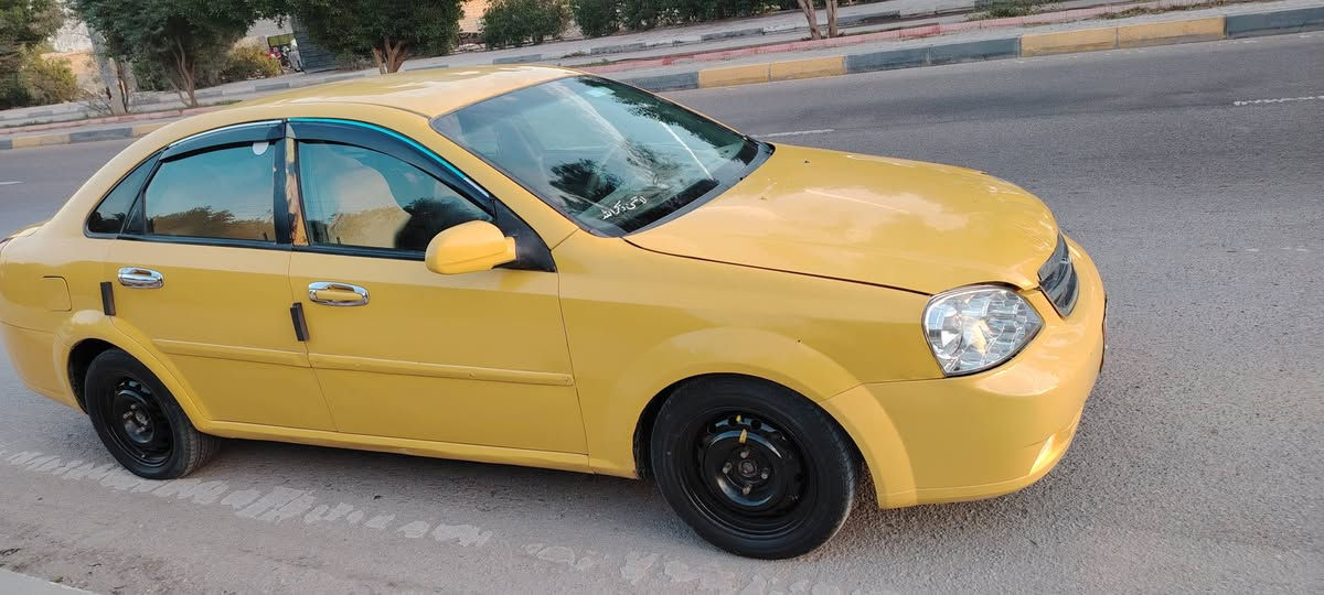 اوبترا 2009
سنويه لغايه 2027
مكينه وكير راديترات باتري كله جيد توني شادهن مصفره غرامات
مكاني البصره الزبير ..سعرها 48 
***********
