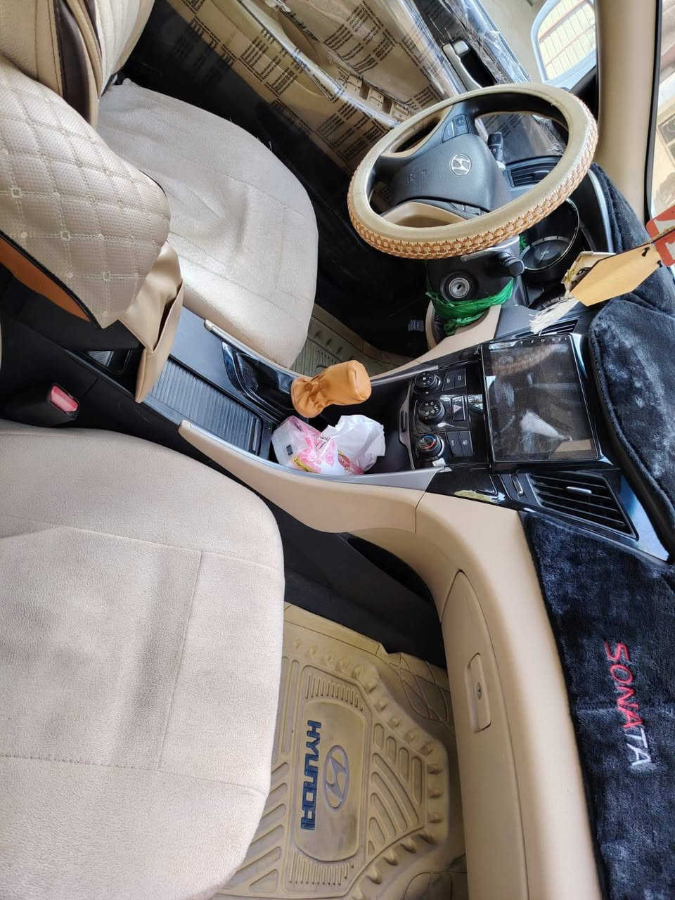 سلام عليكم سوناتاخليجي للبيع موديل 2014محرك 2400مامفتوح مكفوله كفالة عامه من صبغ وبارد وتبديل رقم بغداد ماشىي 102مكان بابل الحمزه الغربي سعر 148الاستفسار الاتصال على رقم ***********
