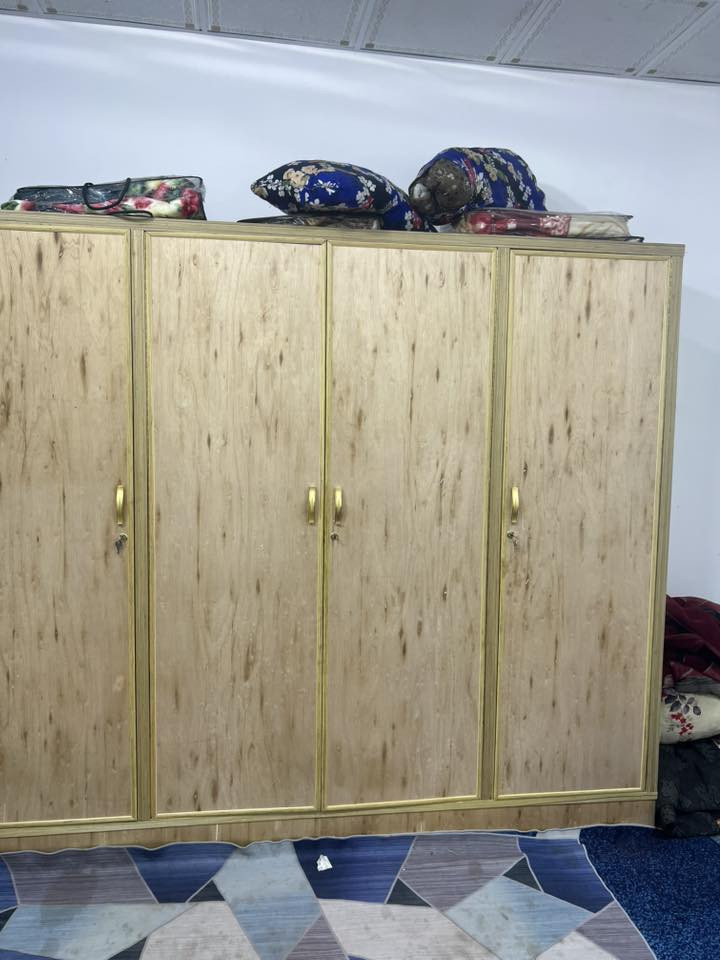 كنتور تسگام للبيع صارلة شهرين من مشتغلي مامصبوغ السعر 300 الف  الاتصال وبي واتساب ***********
