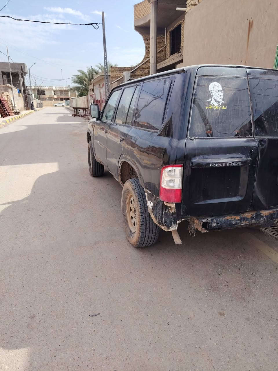 السلام عليكم  باترول سلك 2003 مزاد وزاره الداخليه محرك مكفول لا تنقيص لا تبخير ترايك للبصره المكان واسط  السعر 60 ورقه وبيها مجال للطيبين مكفول من الضربه والجفيه وال كلبه مرشوشه فقط *********** تستلم وثيقه استلام العجله مع مكاتبه مع وكاله ام الباركود ومعاملتها جايه
