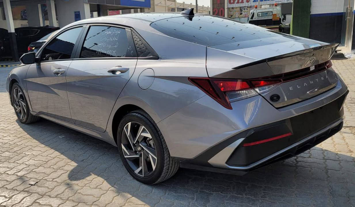 سلام عليكم النترا *(دخول الأن استلام مباشر  داخل سفوان
موديل 25
تدخل  حره أو شهداء 
السعر 118

للاستفسار أكثر 
***********
