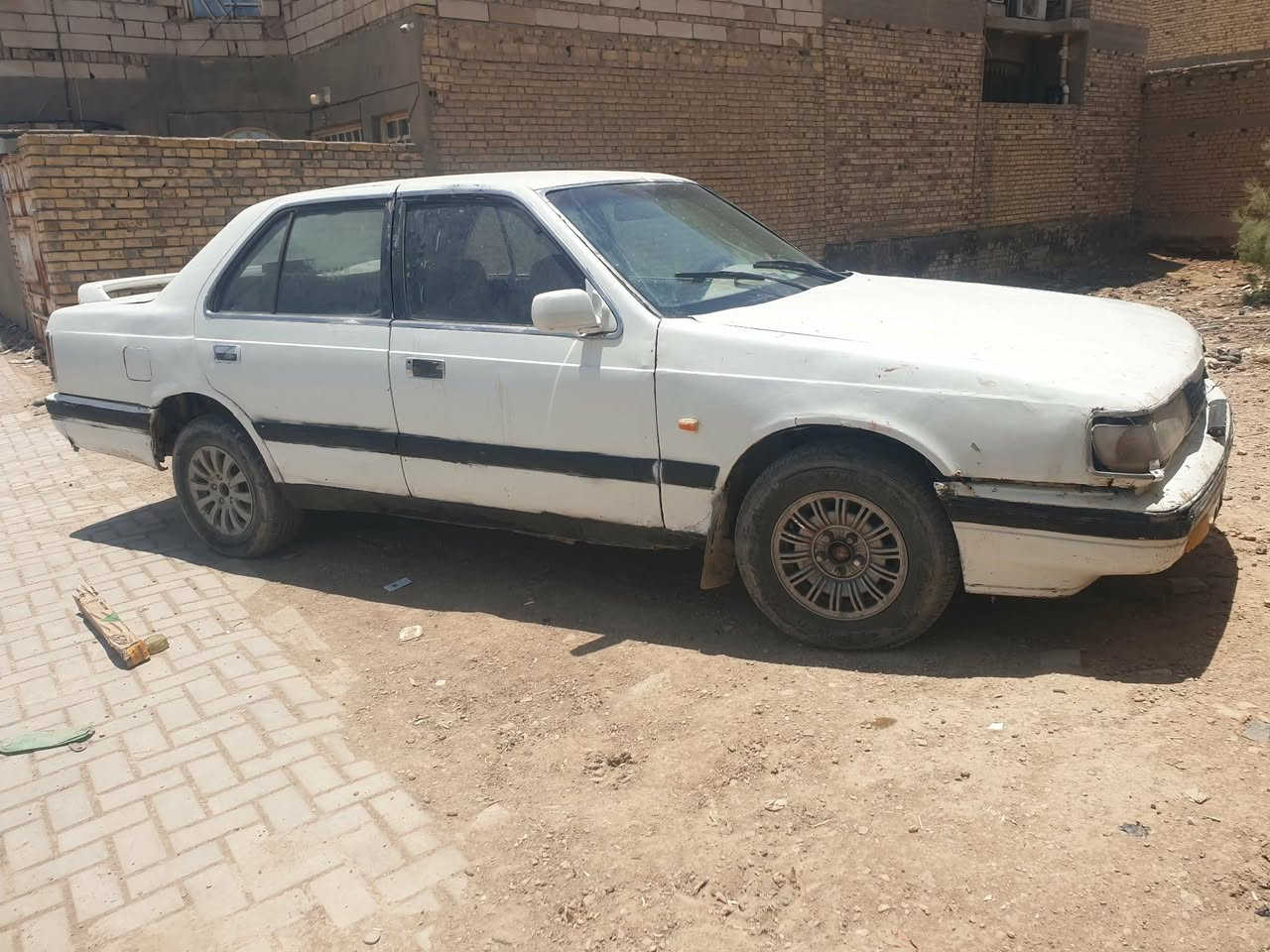 السلام عليكم
مازدا للبيع موديل ٩٠ رقم ذي قار 
مكينة ونجي اوتوماتيك 
السنوية منتهية الصلاحية 
توجد وكالة مطلقة من صاحبها للتحويل 
السعر ١١ ورقة وبيها مجال بسيط 
العنوان الديوانية حي الفرات شارع الصب 
رقم الهاتف *********** 
حجي علي الحسناوي 
للتواصل الاتصال على رقم الهاتف
