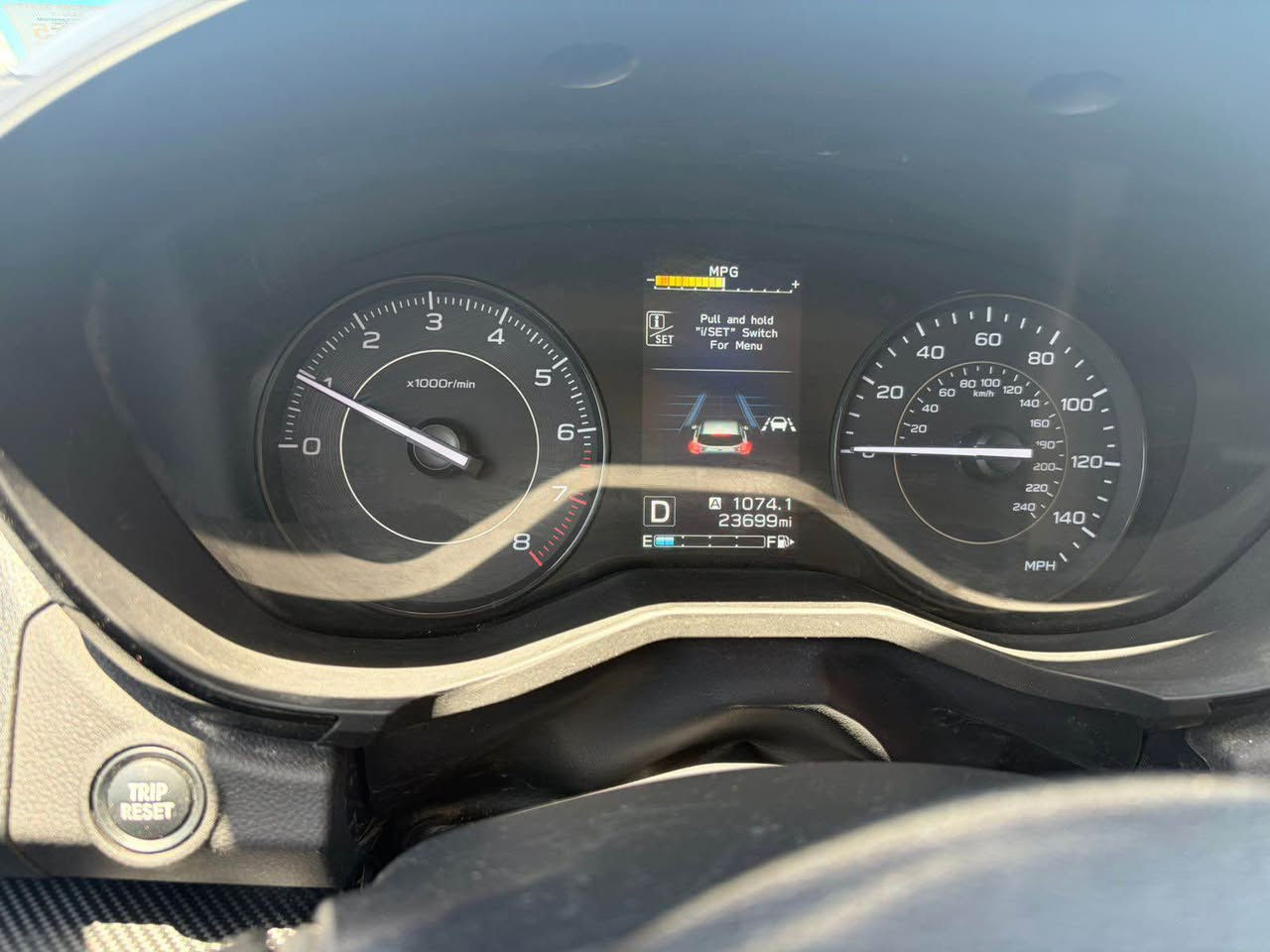 سوبارو موديل ٢٠٢٣ موصفاتimpreza
ماشي ٢٤ الف حدث بس بونيت صبغ بدون دواخل ارباك تاك راجع سيستم 
سعر ١٠٥$ بيه مجال 
*********** كركوك, العراق
