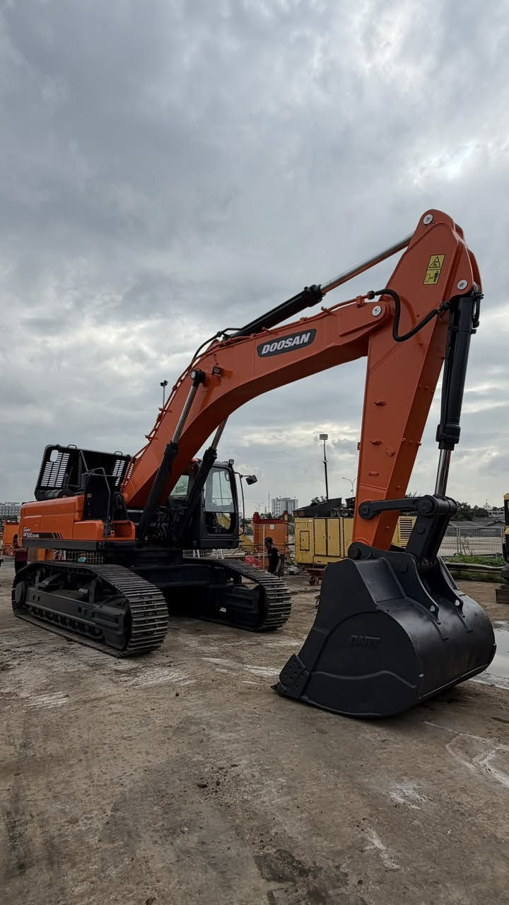Doosan Dx500lca Model 2018 Available for sale 
P.T Dolla Group Indonesia🇮🇩
www.dollagroup.com
WA +628116369139
#PTDollaGroupIndonesia #shipments #afghanistan🇦🇫#indonesia🇮🇩 #pakistan🇵🇰#dubai🇦🇪  #Egypt 🇪🇬 #DX500LCA #doosanexcavator #excavatoroperator


**إذا كنت صاحب هذا الإعلان وتريد حذفه لأي سبب، رجاءا أرسل رسالة إلى الدعم الفني**