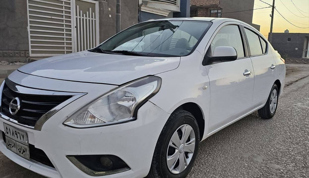 تحية طيبة ❤️❤️
نيسان سني رقم اربيل وارد هندي موديل 2019 كفاله عامه فقط مكانات بارد بسيطة سياره جاهزه 
سعره 95 وبية مجال بسيط 
بغداد البلديات ***********
