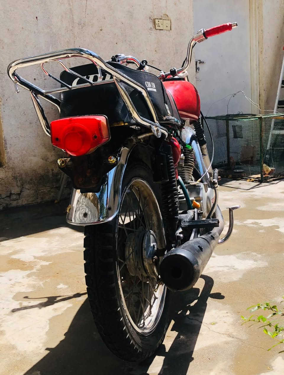 سلام عليكم دراجه اربعه گير للبيع سعر 150 وبيهه مجال
للاستفسار ***********
