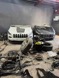 متوفر كصات جيب شيروكي بزون موديل 2018 متوفر كير محرك حدادية كهربائيات ...