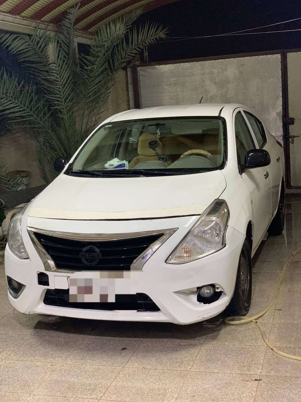 صني هندي للبيع مكاني ناصرية سومر 
سياره كما موضح بالصور ضربات شخطات جانت عد مره  ومصلح بارد بيها معجون باب جهة خلف سائق موديل ١٩ حره 
مكينه كير الحمد لله 
تبريد فقط كمبريسر كهربائيات كله شغال داخل نظيف جدا شاشه كامره السعر ٧٢ مع مجال وبيها كتاب الفحص 
***********
