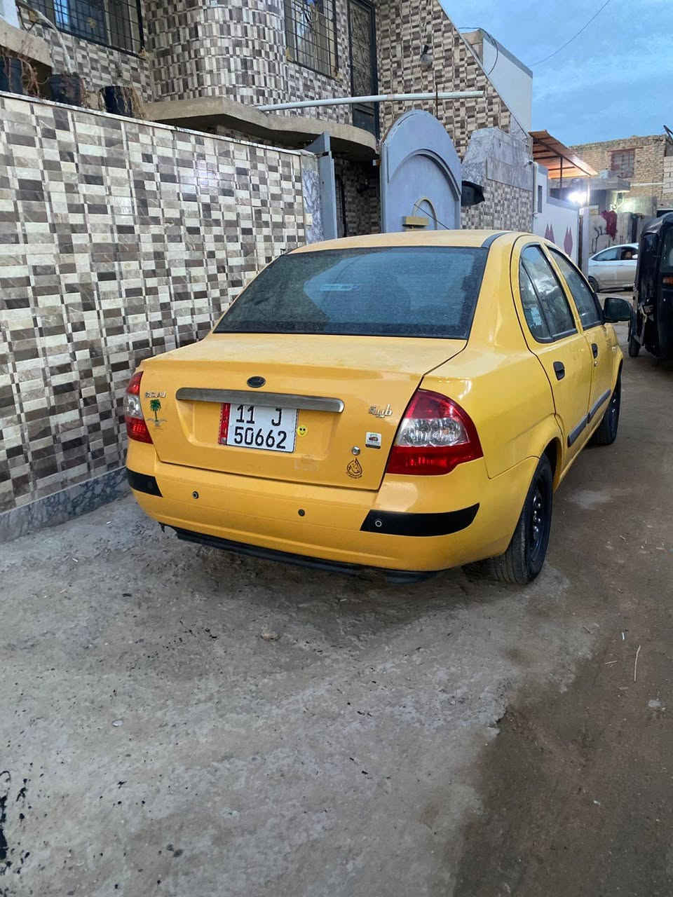 سلام عليكم طيبه موديل ١٦للبيع سياره نضيفه بمعنى الكلمه كير مكينه حداديه نضيفات ب الكارتون تبريد تدفئه شغالات  مكاني كربلاء البوبيات  الرقم ***********
