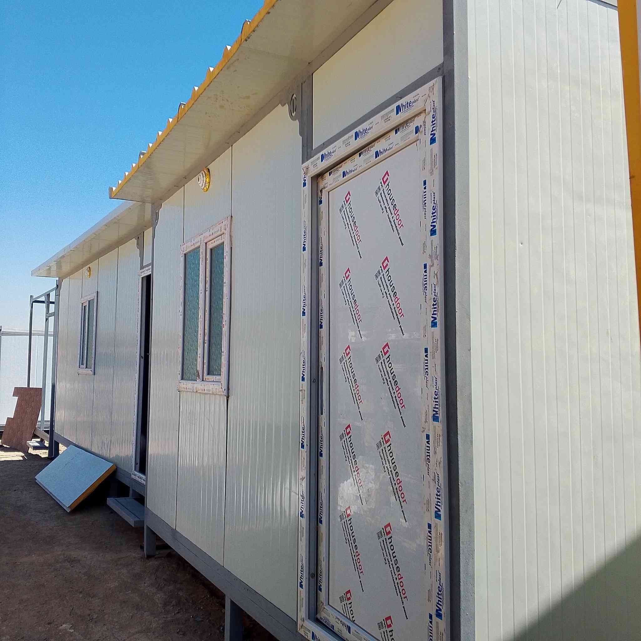 السلام عليكم ورحمة الله وبركاتة نعمل كرفانات جديد حسب طلب بجميع القياسات شغل درجه  التواصل خاص او واتساب أو على الراقام ***********///*********** الجميع محافظة العراق 🇮🇶
