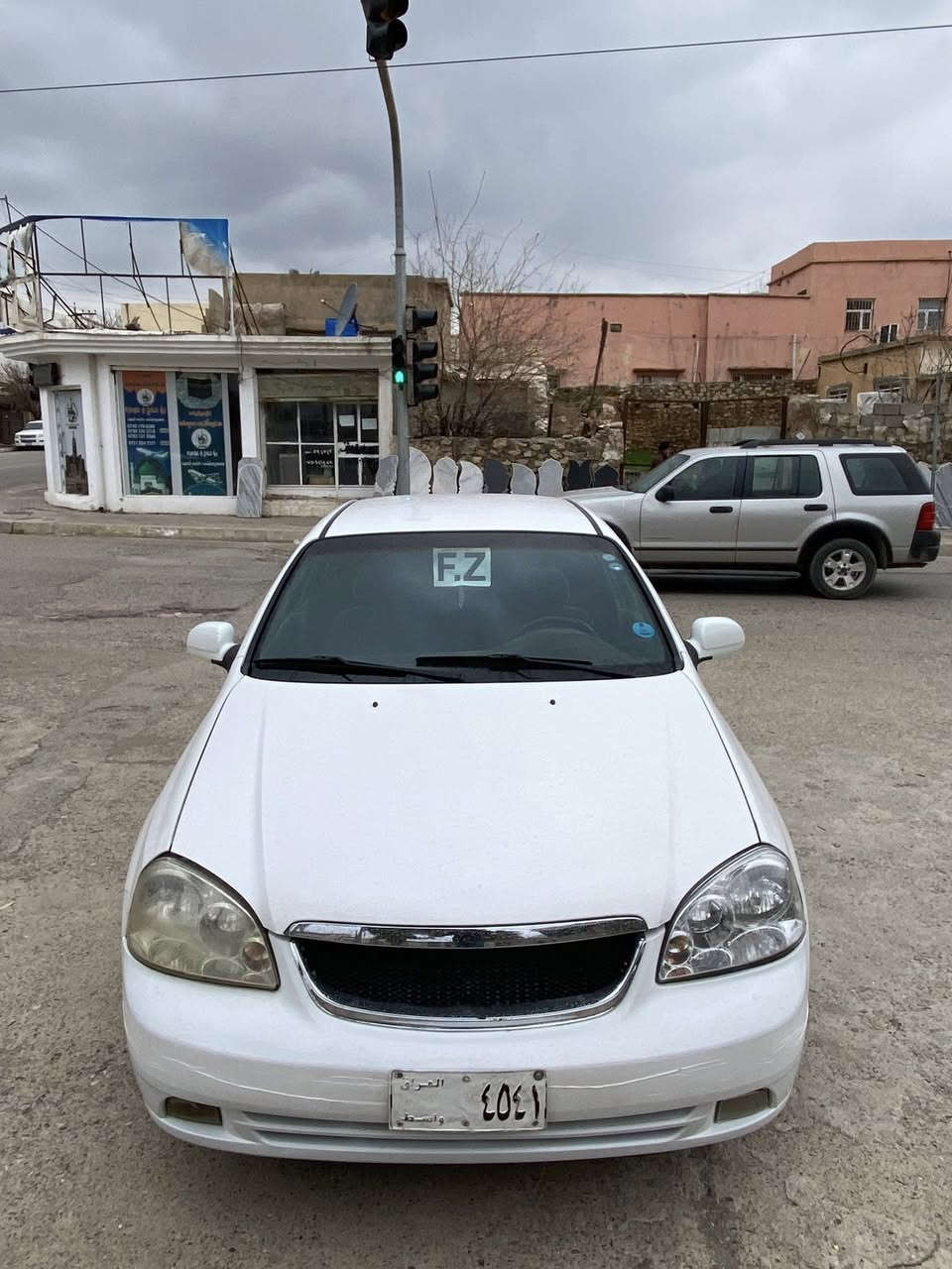 ئۆپترا مۆدیل 2005ئاڕم پلاستیک سلێمانی گێڕوو مەکینە بەشەرتی فیتەر پێشی لایسەکن جەپێکی هەیە خایسوو رزیوی نیە سەقفی وەک شوشەیە رەقەمەکانی ئەسڵی خۆیەتی
ژم***********ڤایبەر 
وەتسئەپی لەسەرە
